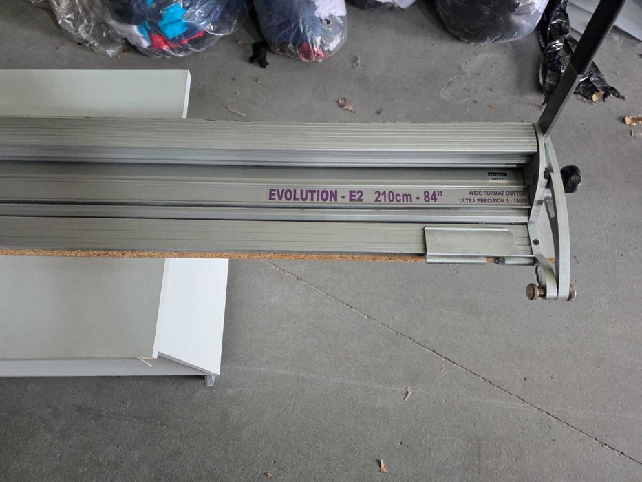 Gilotyna KEENCUT 210cm E2