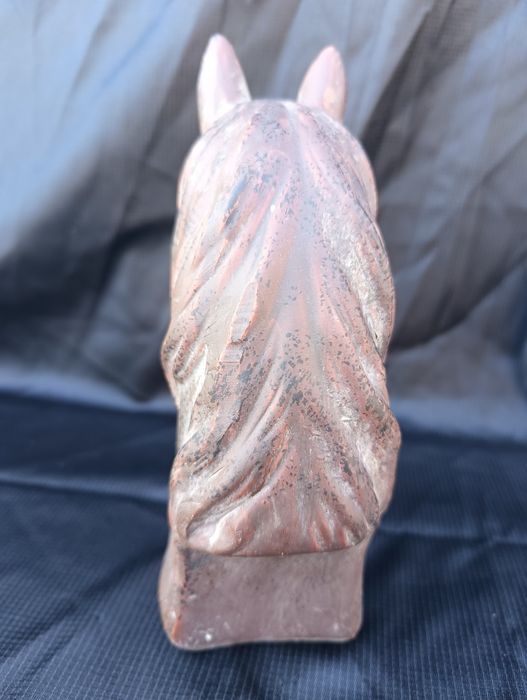 Ceramiczna figurka głowa konia
