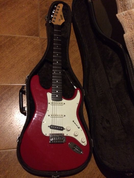 Guitarra hohner stratocaster profissional