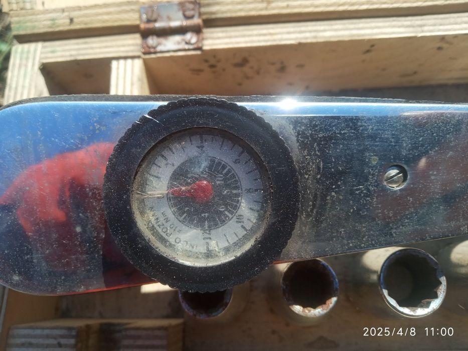 Продам микрометр, ключ динамометрический.