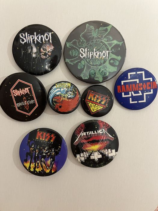Значки з рок гуртами