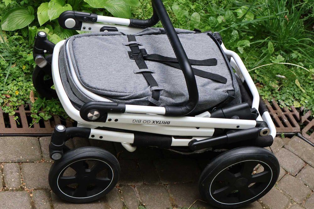 Дитяча коляска BRITAX GO BIG