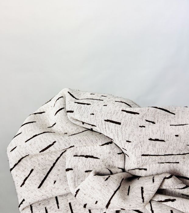 Jasnoszara sukienka z golfem i kreskami S 36