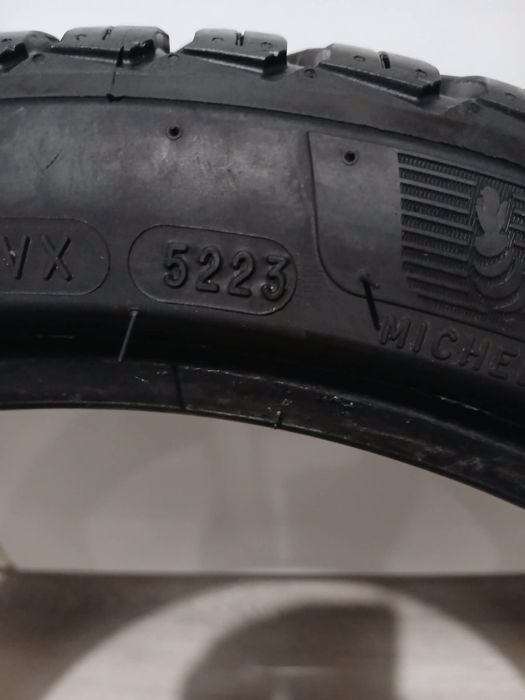 Opony całoroczne Michelin CrossClimate 2 205 40 R17