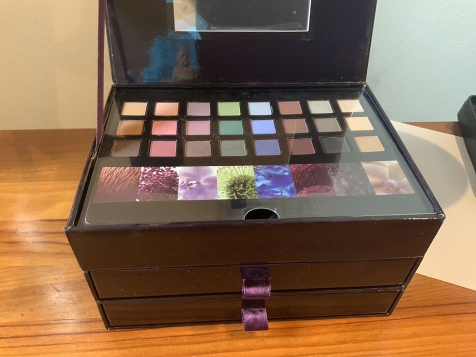 Paleta de maquilhagem Yves Rocher64409449276802122