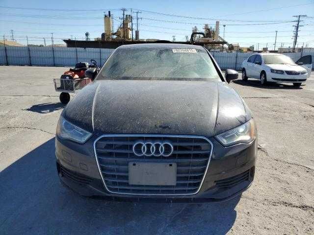 Бампер Audi A3 8V Розборка Ауді А3 8В Запчастини Audi A4 8V Чорного кольору
