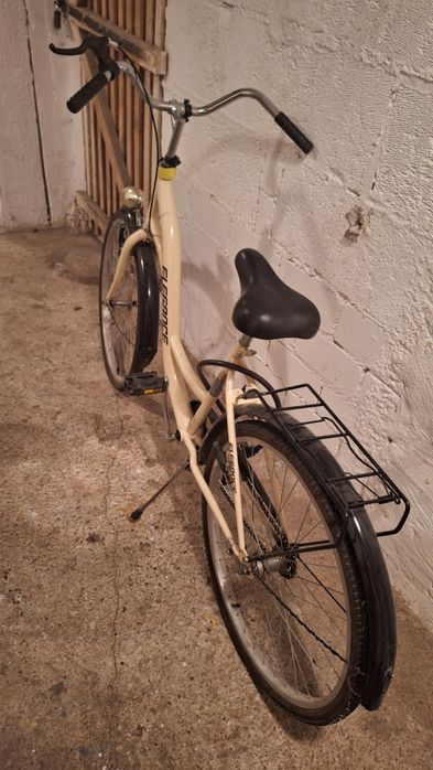 Sprzedam rower damke koła 24