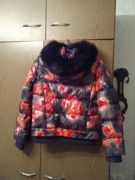 Продам натуральный пуховик