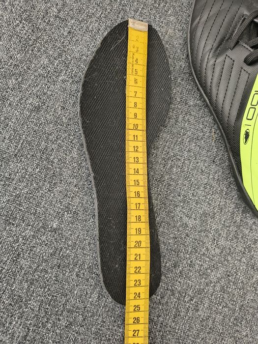 Kipsta buty korki r.38