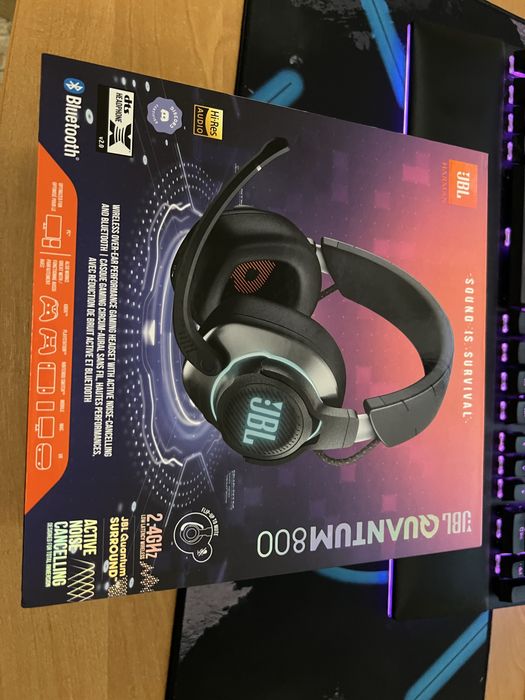 Ігрова гарнітура JBL Quantum 800