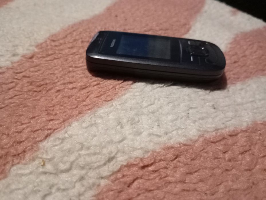 Telemóvel Nokia antigo