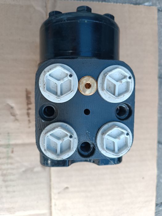 Orbitrol układu kierowniczego Danfoss nr części 11230789