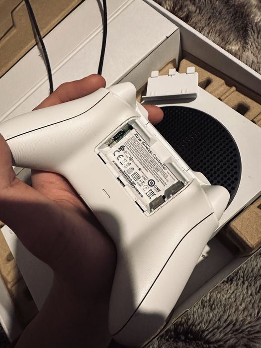 Xbox series S 512 гб идеал