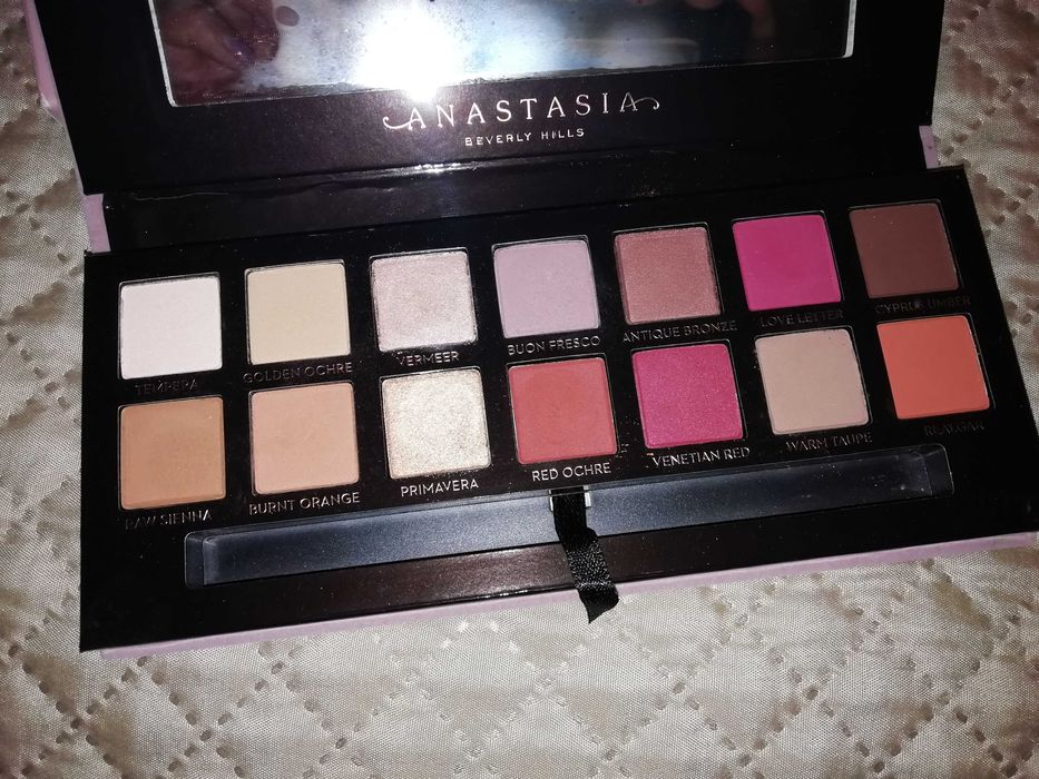 Paleta de sombras "Modern Renaissance" da Anastasia Beverly Hills