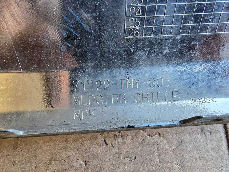 chrom grilla Honda CR-V 17-