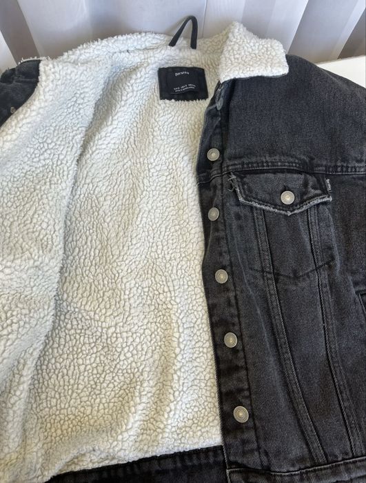 Продам утеплену джинсовку