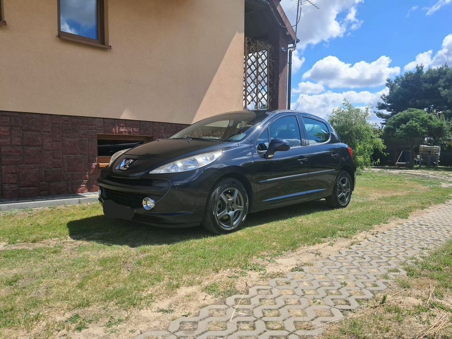 Peugeot 207 2008r 1.4 95km