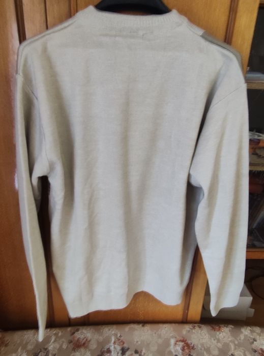Чоловічий светр,новий,з єтікеткою! 52 розмір!
