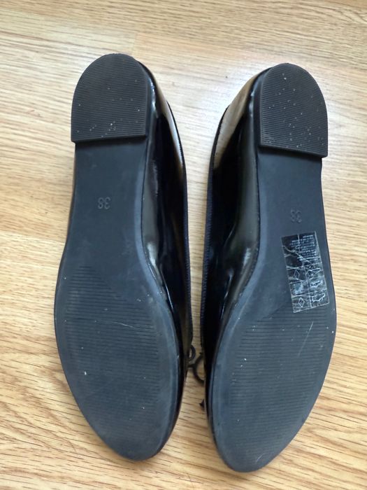 Baleriny czarne lakierki H&M 38