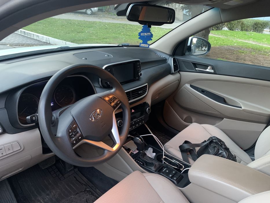 Продаи Hyundai tukcon 2019 года выпуска в идеальном состояни