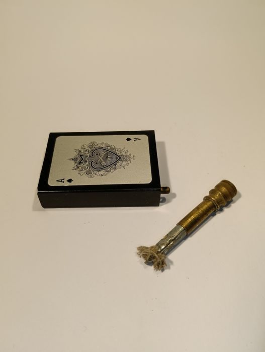 Isqueiro antigo coleção