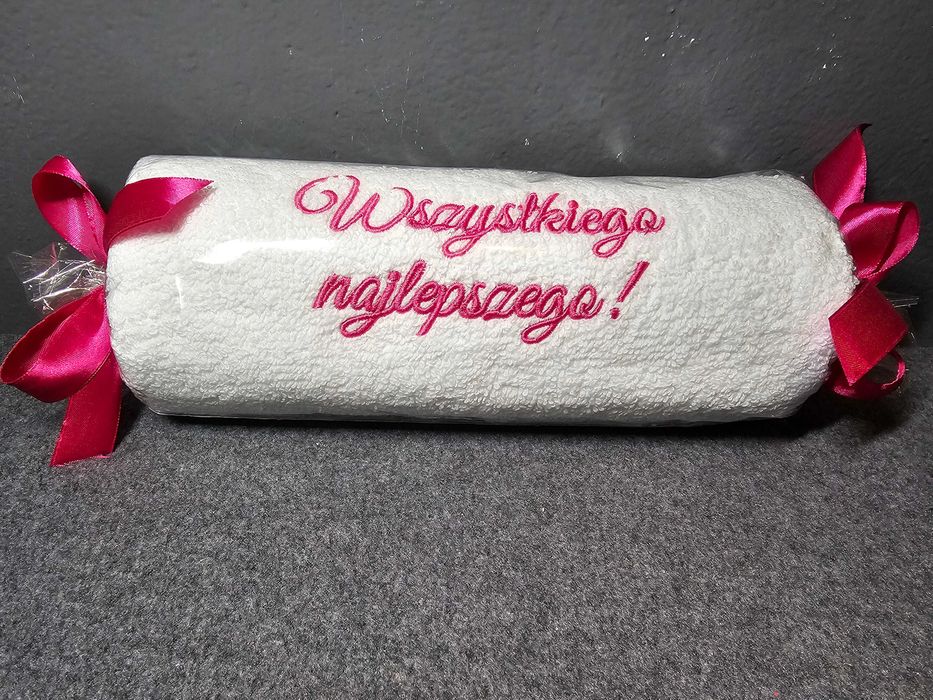 Ręcznik z haftem Wszystkiego najlepszego