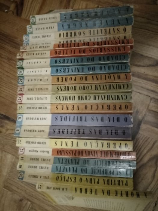 Livros da C.Argonauta antigos N-52aoN84 desde8E Outros livros desde5E.