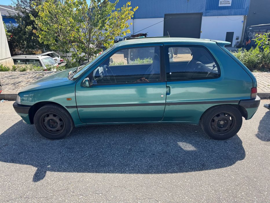 Vendo peugeot 106 XR foto 3