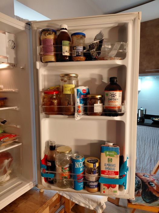 Frigorífico Jocel  médio