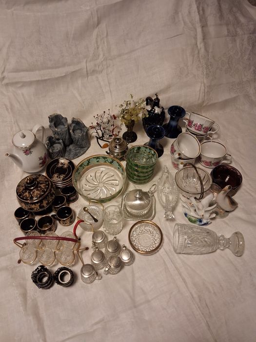 Разнообразная посуда