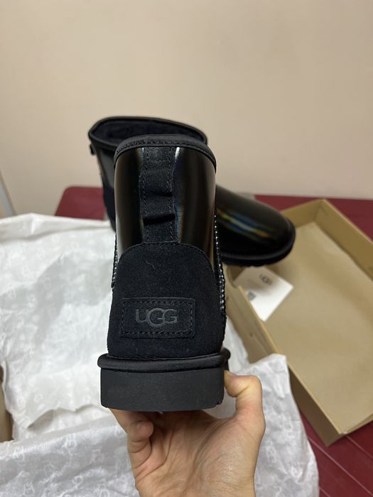 Чорні уггі UGG Classic mini Iridescent оригінальні теплі черевики