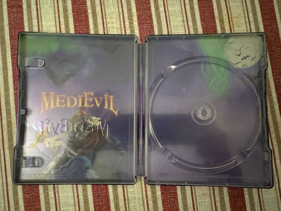 MediEvil - Playstation 4 - Caixa Metálica