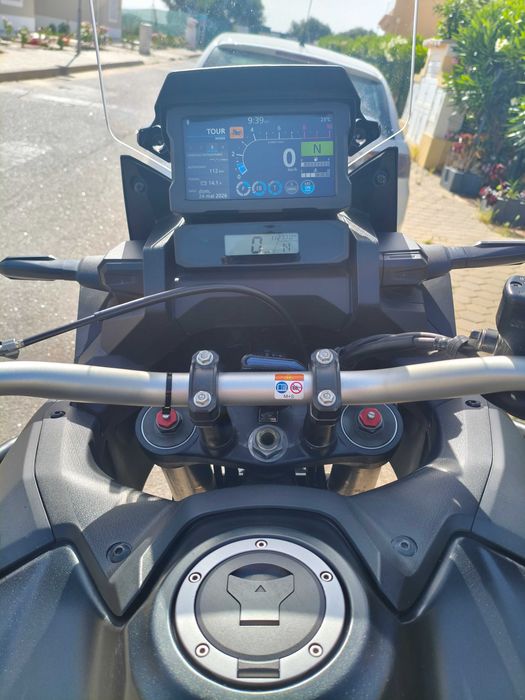 Africa Twin 1100L DCT - Impecável