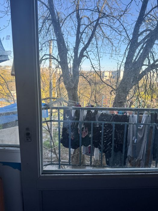 Продам 1 кім. на вул. Кременчуцькій