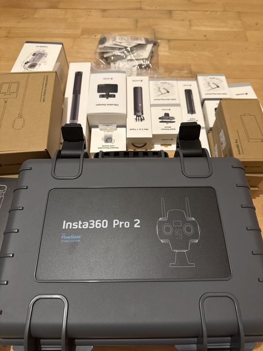 Insta360 Pro 2 + acessorios para insta 360 tudo novo