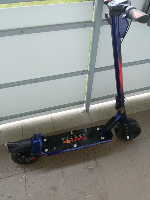 Hulajnoga redbull 10 pro