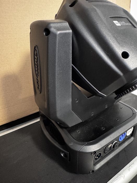 Głowa ruchoma led  Showtec PHANTOM 65