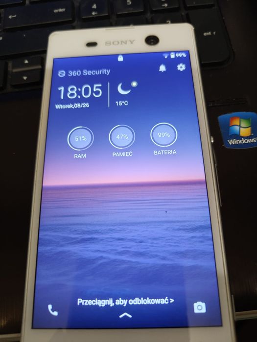 Sony Xperia biały +kabel+ ładowarka