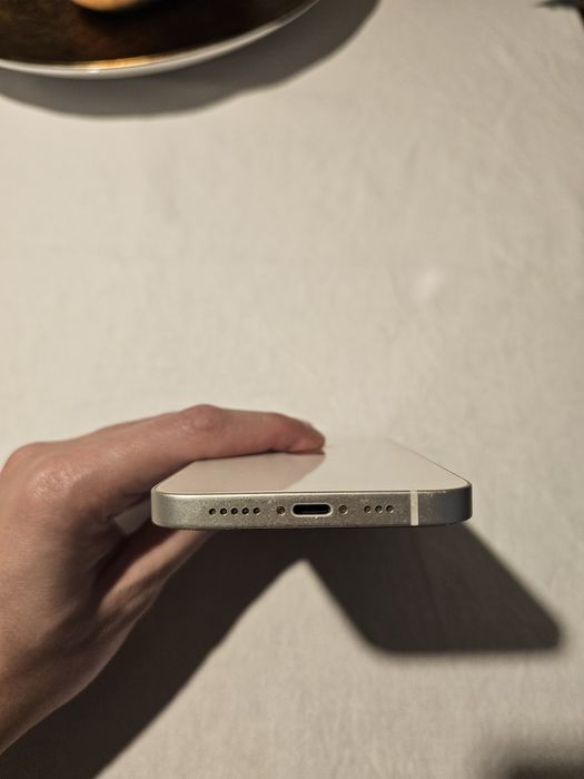 iPhone 12 64GB Branco