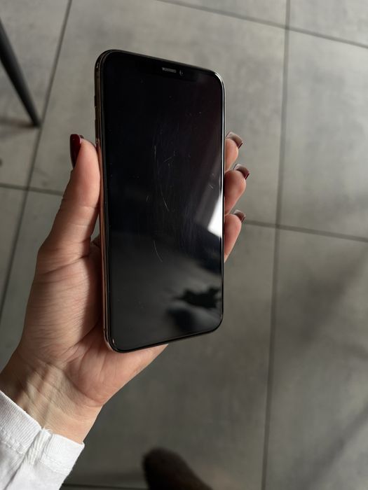 Продам  iPhone 11 pro 256 гб