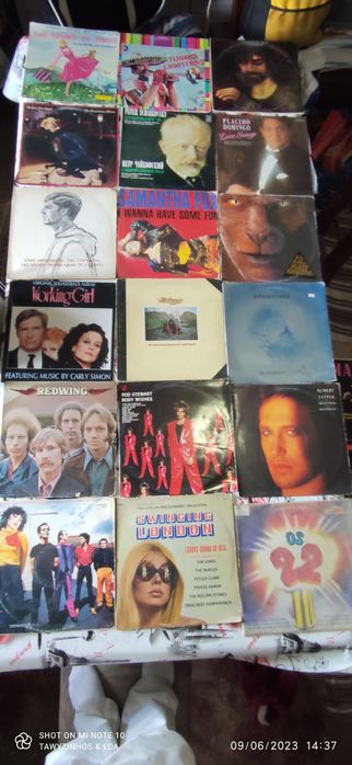 Vinil 100  discos LP