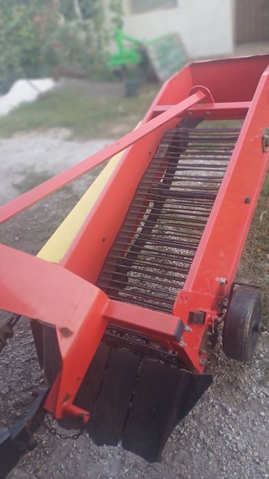 Продам картоплекопалку транспотелртерна однорядна Wirax