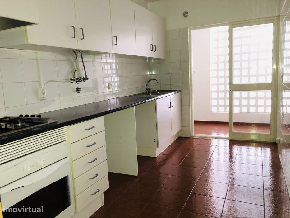 T1 Carnaxide, 2 assoalhadas em Carnaxide, Oeiras, Lisboa