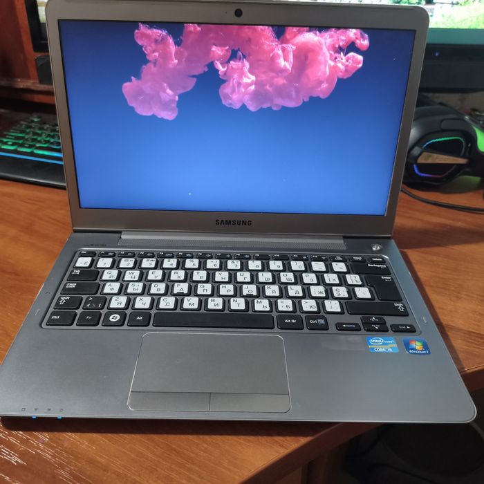 Ультрабука Samsung/ i5 / 8gb ddr3/ 120 ssd