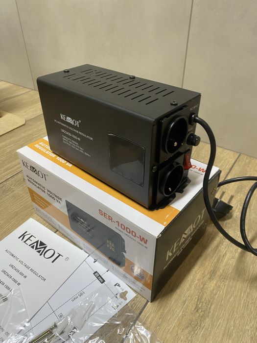 Стабілізатор напруги 1000 VA Kemot