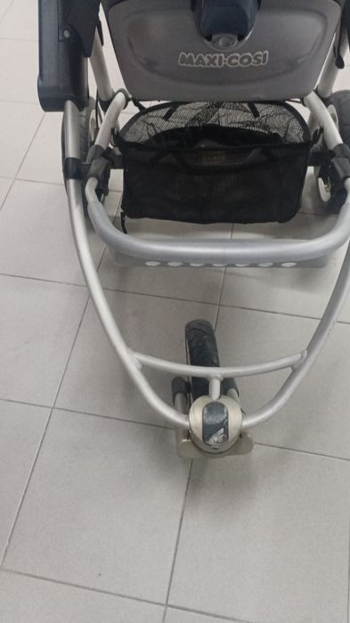 Carro de bebé com Ovo da Maxi Cosi