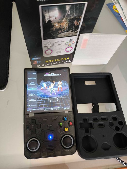 Consola portátil R36 ULTRA + de 10000 Jogos + Acessórios