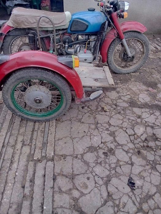 Продам мотоцикл днепр мт 10