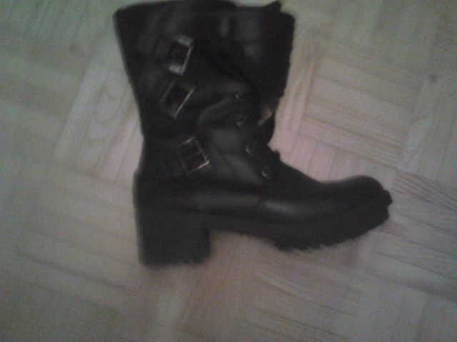Botins Zara com fivelas - Pretas 37/Botas Verniz