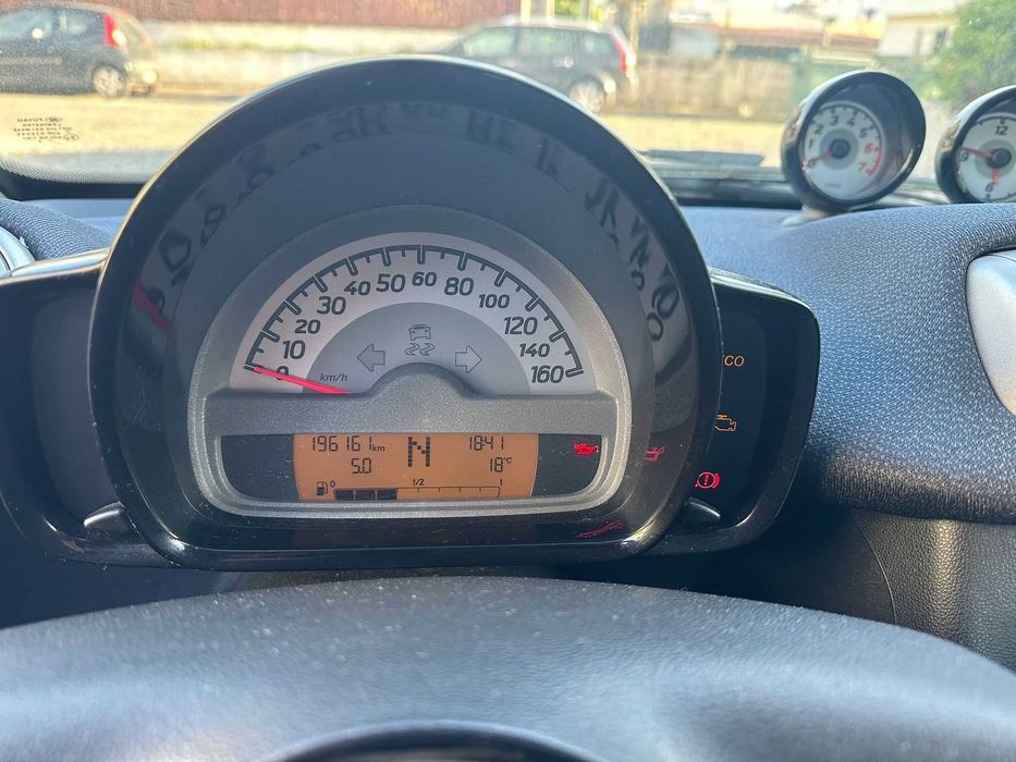 Vendo Smart Fortwo Coupé 1.0 MHD Pure 71cv – 2011